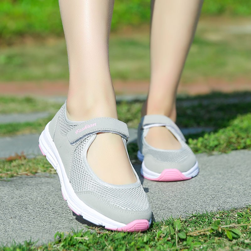 2021 Sepatu  Kasual Fashion Sepatu  Wanita  Velcro Sepatu  ibu 