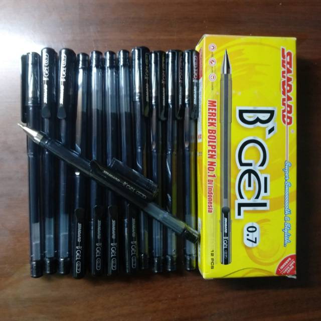 

Pulpen StandarD BGEL B'GEL 0.7 Hitam cair Gel Eceran Per lusin B-GEL