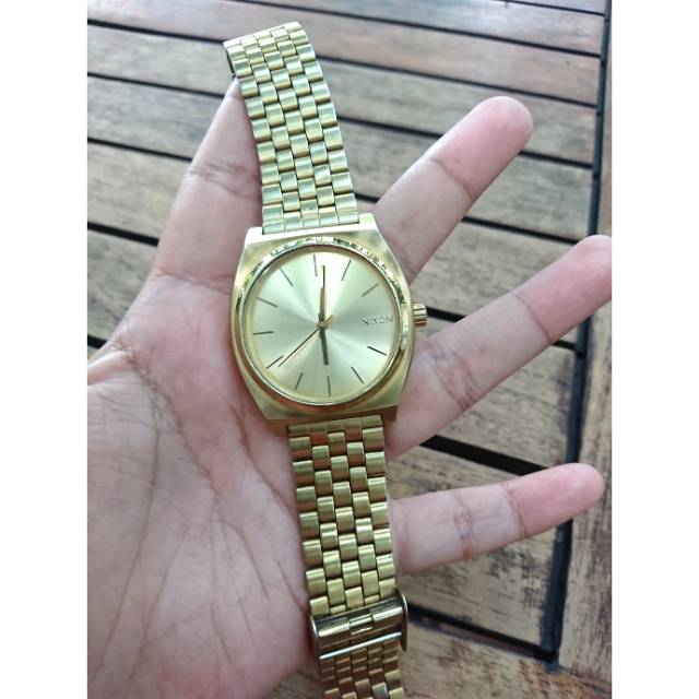 Preloved JAM TANGAN NIXON The Time Teller