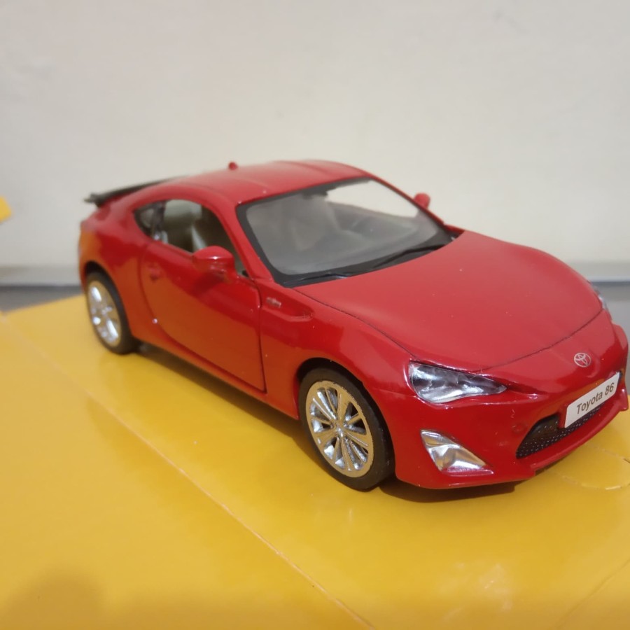 Diecast Toyota 86 merah miniatur mobil sport top mark harga murah