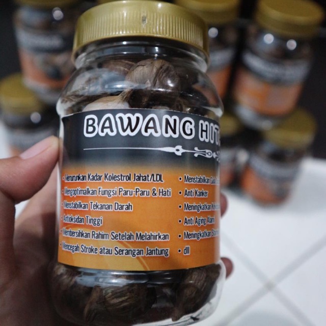 

Black garlic/bawang hitam