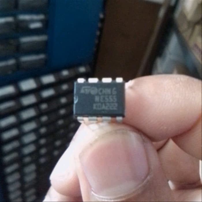 IC NE 555 NE555