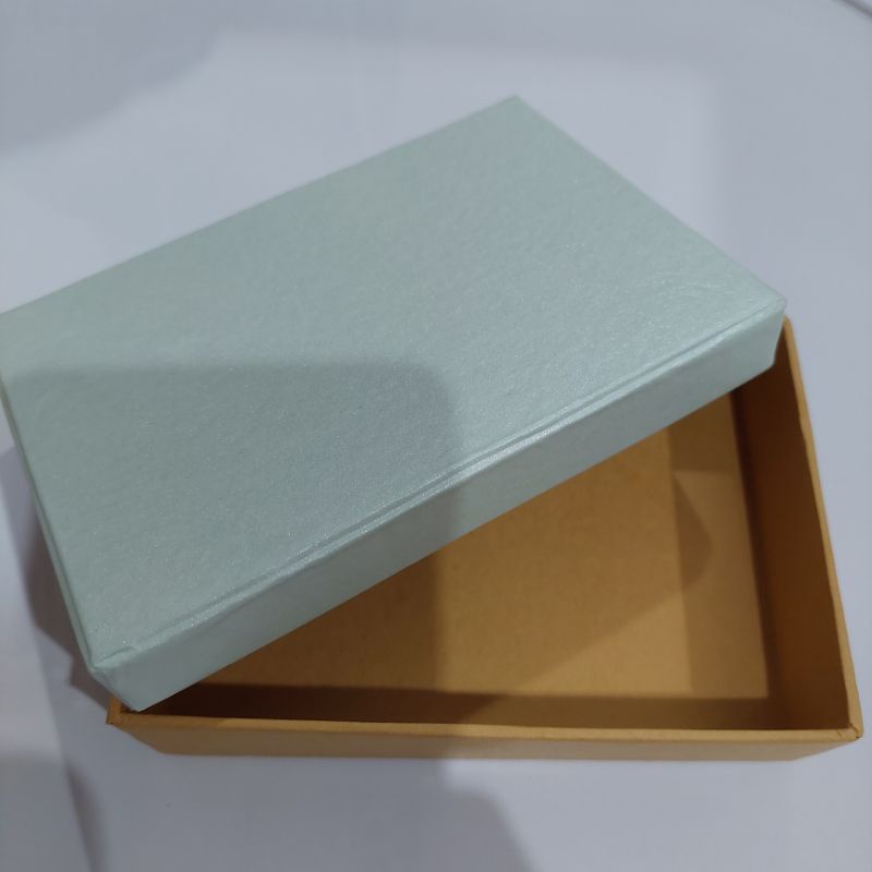 

Box packing/kotak untuk logam mulia (LM) for gift