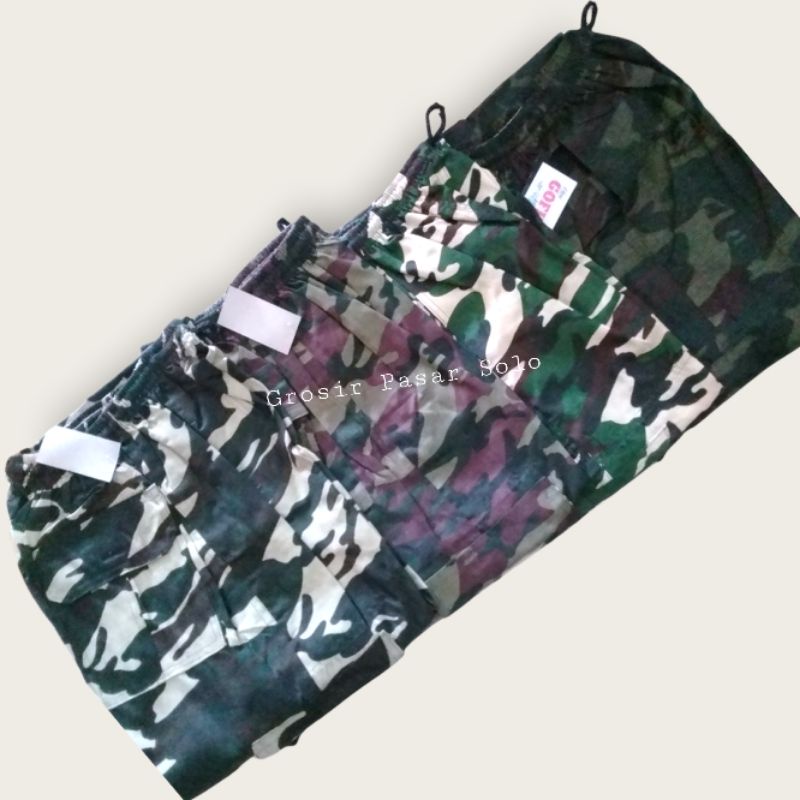 Celana Kolor Pendek Motif Army