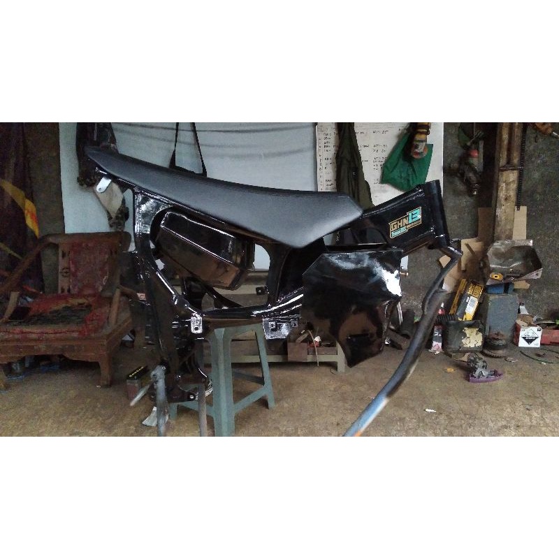Rangka trail bebek standard plus Box filter body kx85 pnp jupiter ,vega &Fiz R