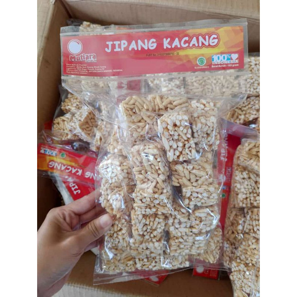 

Jajanan cemilan jadul BIPANG / JIPANG KACANG