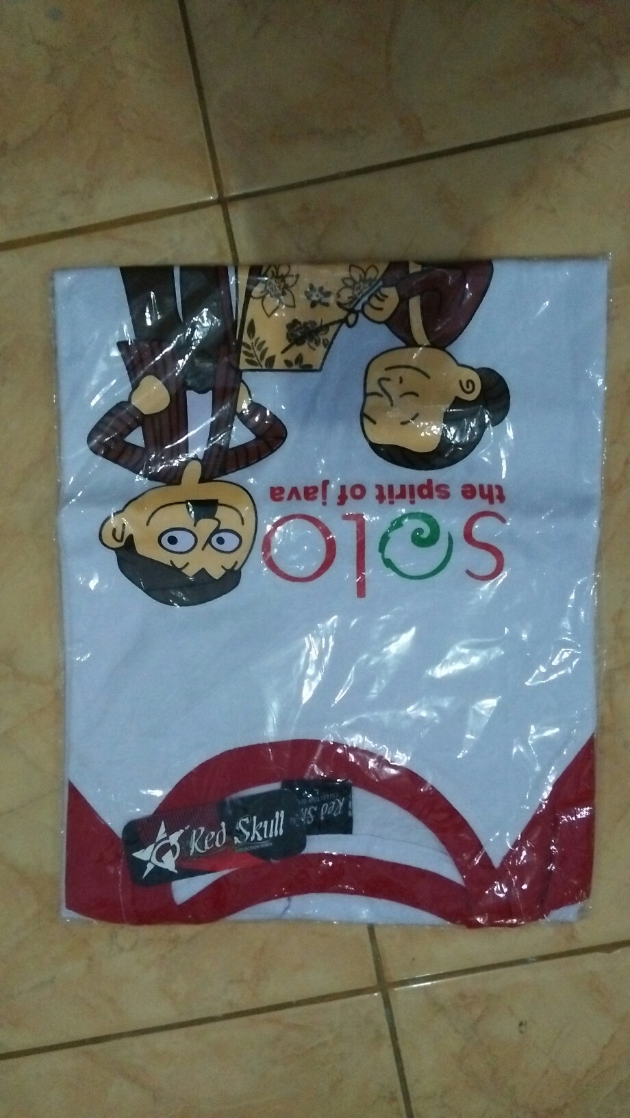 Kaos Kombinasi 3/4 Katun Kardet Batik Solo