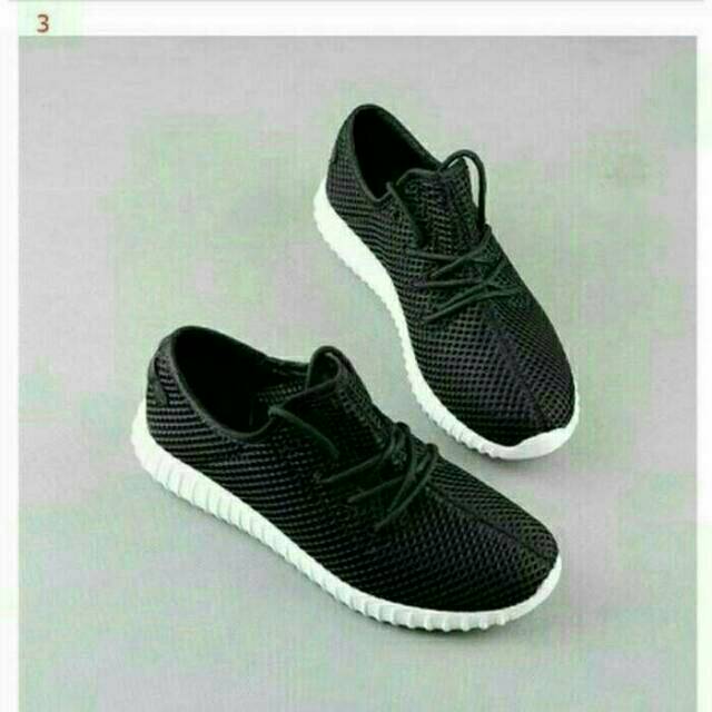 Replika Adidas Yeezy Merah  hitam/ Sepatu Kets Wanita