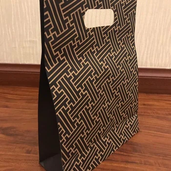 

Paperbag Pound G1 25x9x34 Motif Tas Kertas Goodie Bag Shopping Souveni