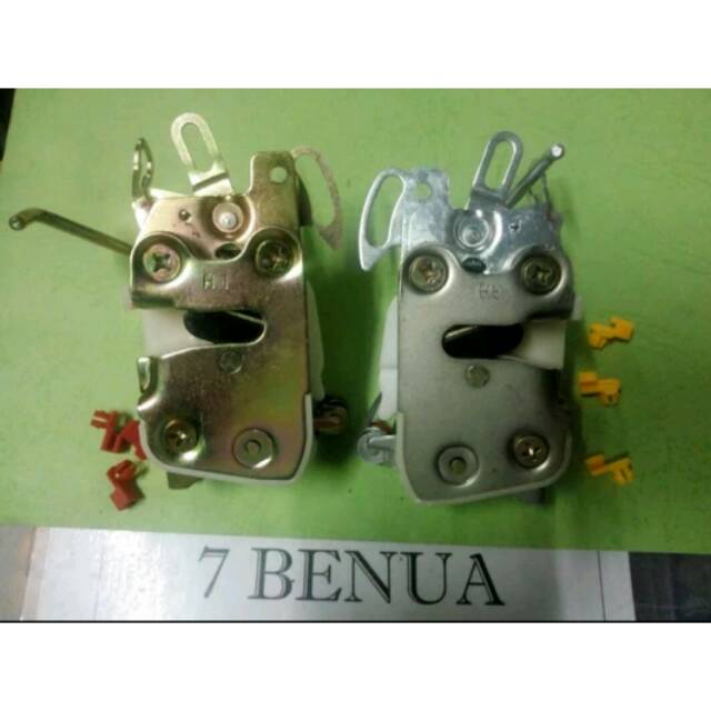 DOOR LOCK PINTU DEPAN PANTHER