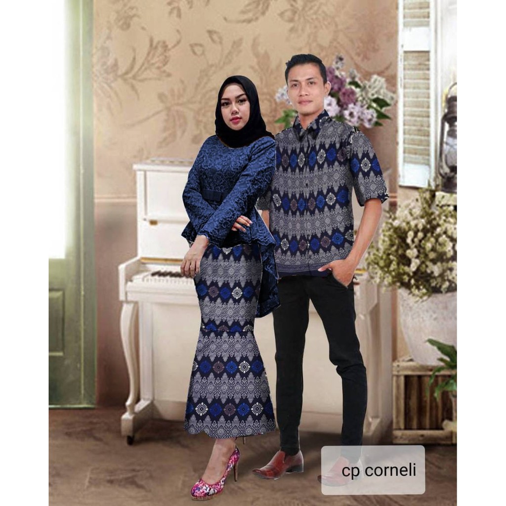 COUPLE CORNELI VV