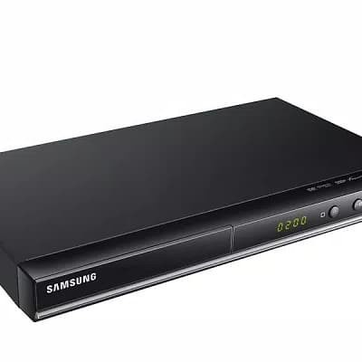 Samsung DVD-D530 DVD Player HDMI