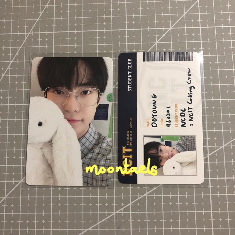 pc ncit doyoung photopack day ver id card boneka