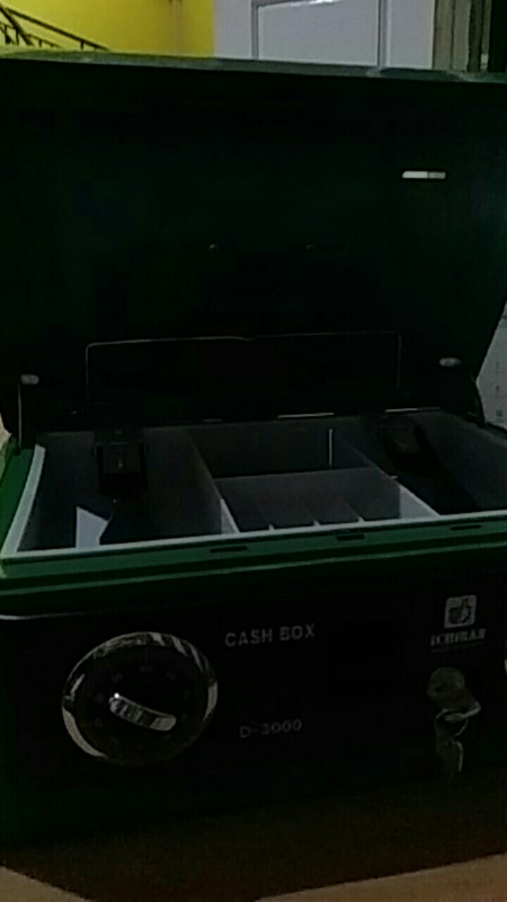 Diskon Terbatas Ichiban D-3000/cash Box/brankas/safe Deposit Box Barang Terjamin