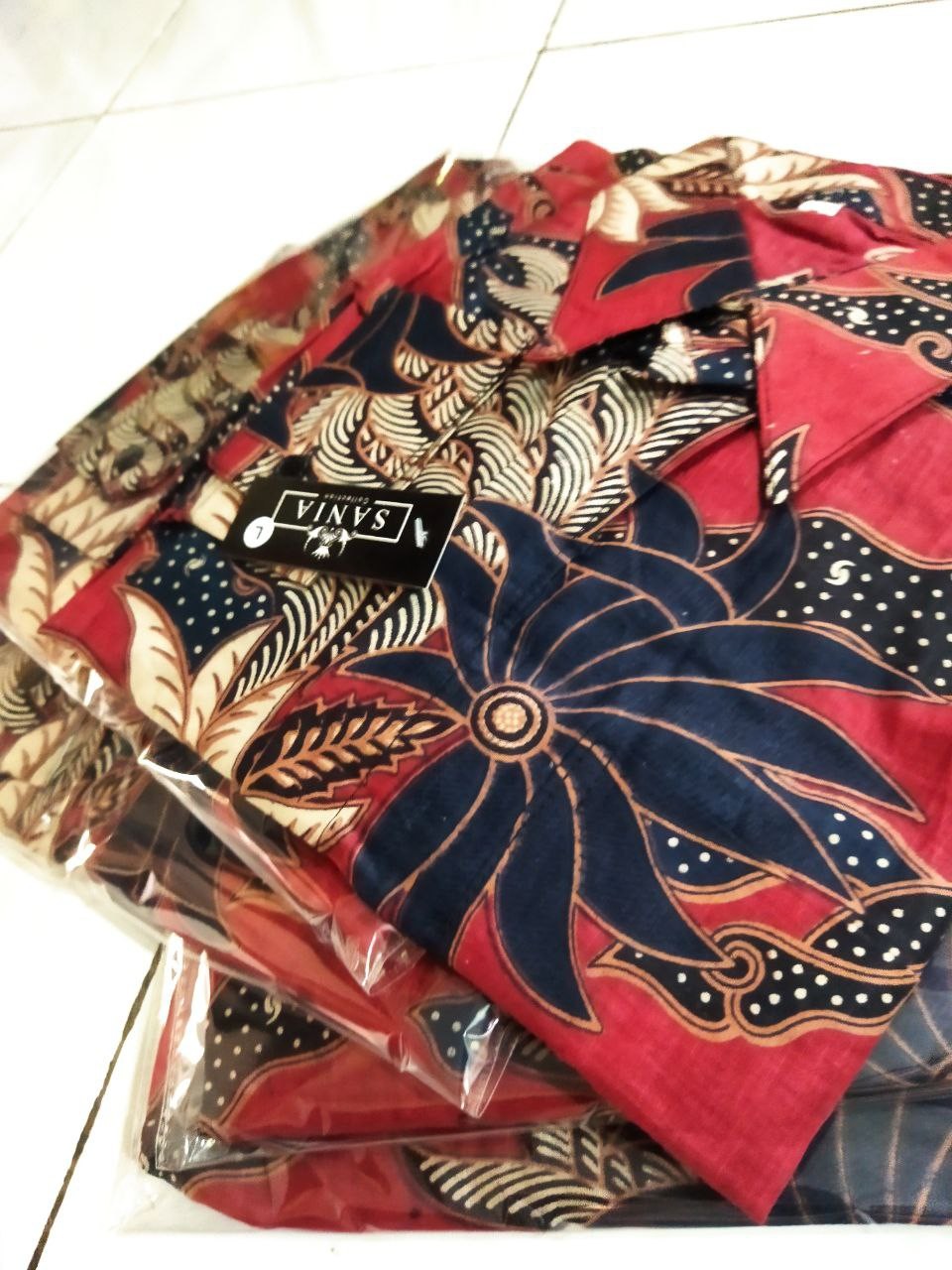 Couple Batik Seragam Keluarga Lebaran