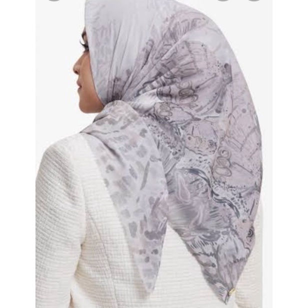 buttonscarves farsha bone