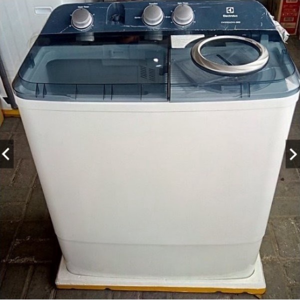 Mesin Cuci Electrolux EWS-98262 WA Mesin Cuci 2 Tabung 8Kg Twin Tube