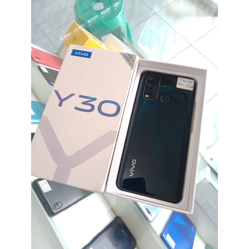 Vivo Y30 ram 4/128 second fullset bergaransi