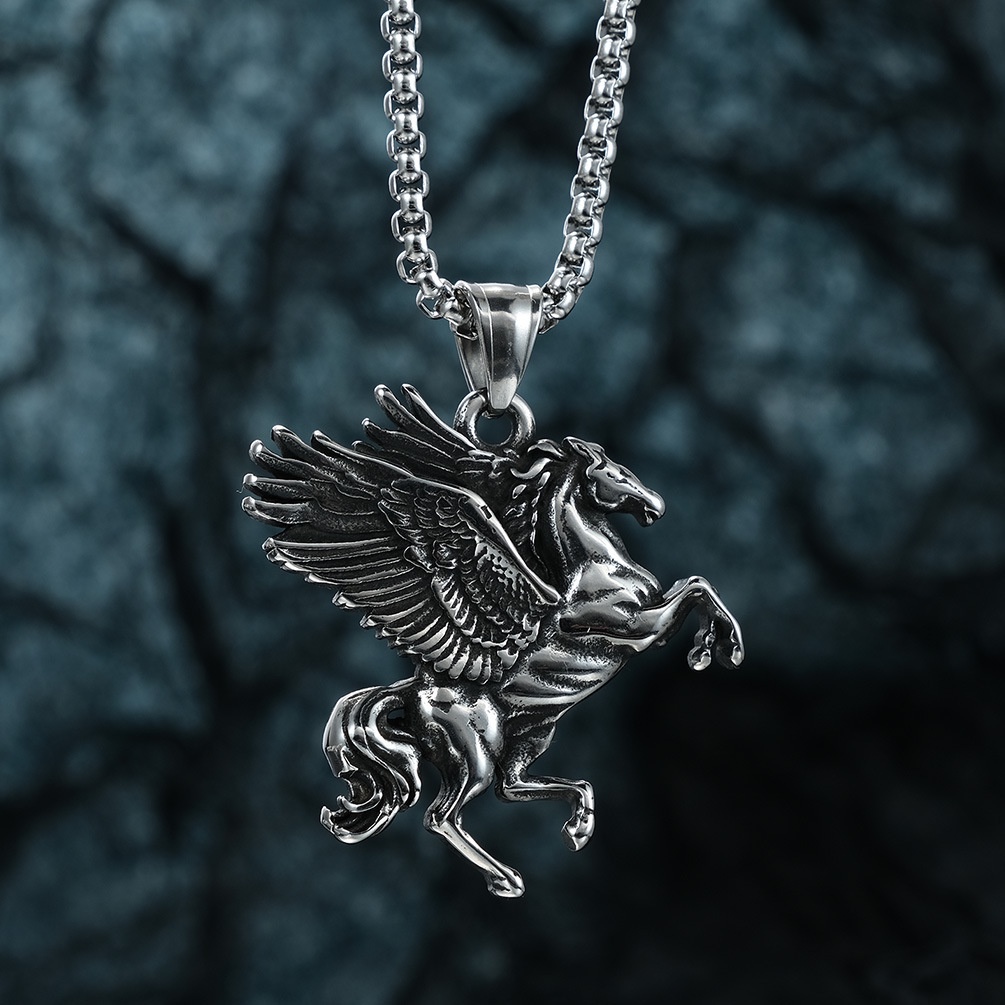 Kalung Liontin unicorn Bahan titanium steel Gaya Retro hipster Untuk Pria Dan Wanita