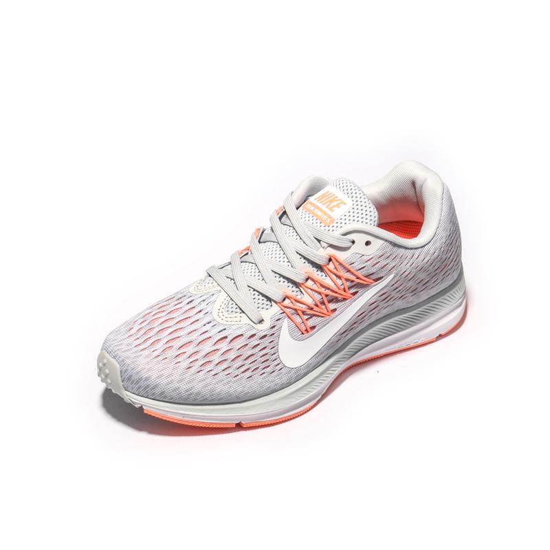  Nike  Zoom Winflo 5 Wanita  Sepatu  Olahraga  Ringan Abu  abu  