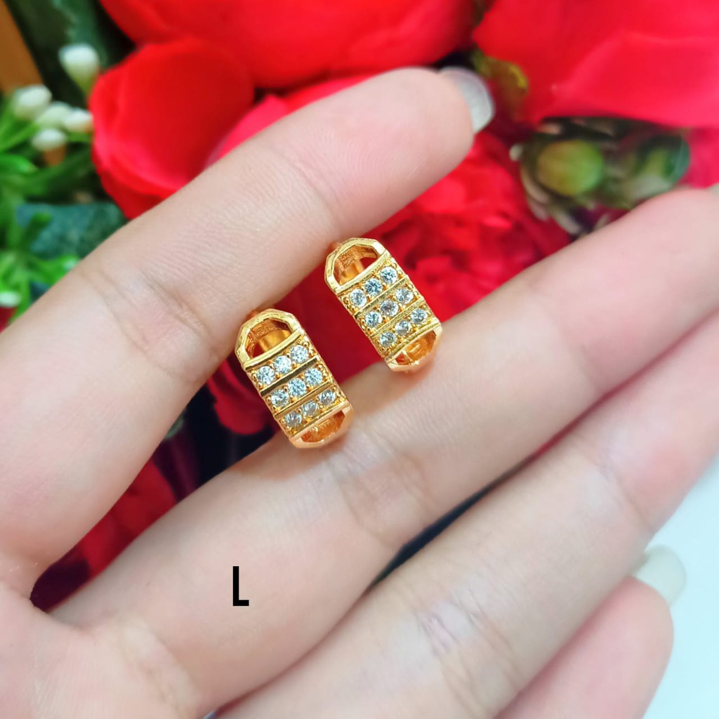 Anting jepit motif simple permata zircon gaya wanita dewasa tidak berkarat(COD)