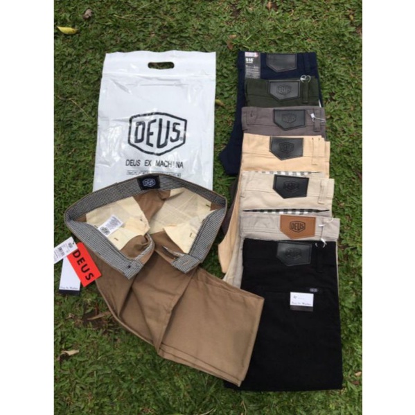 DEUSs CELANA CHINO PANJANG TRENDY