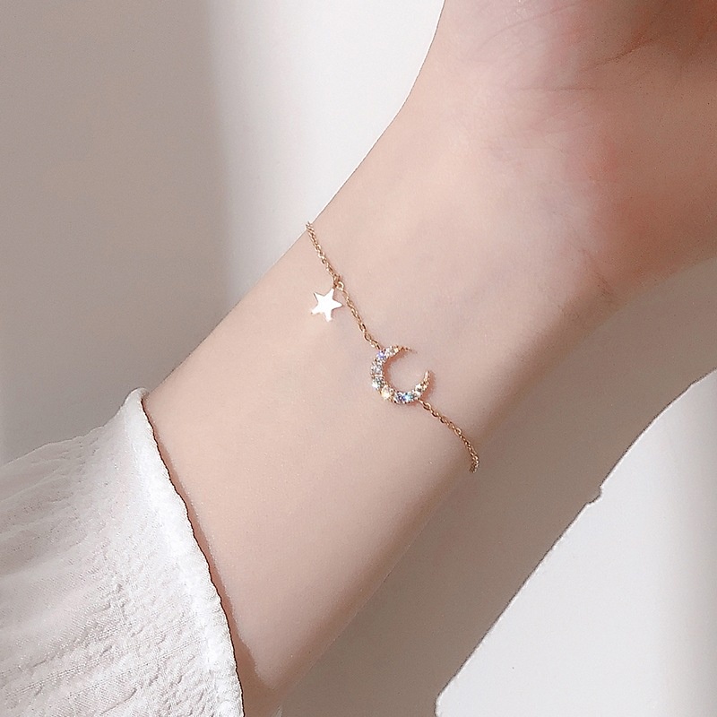 Minimalist style bracelet niche design Japan and South Korea super fairy cold wind temperament moon star bracelet 210807