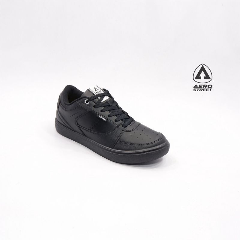Aerostreet hoops low full black bonus aerofomz