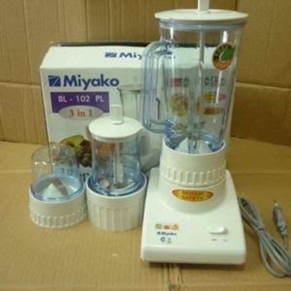 Miyako BL-102 PL Blender Plastik 1Liter Putih