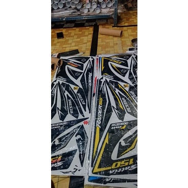 striping motor satria fu FL variasi