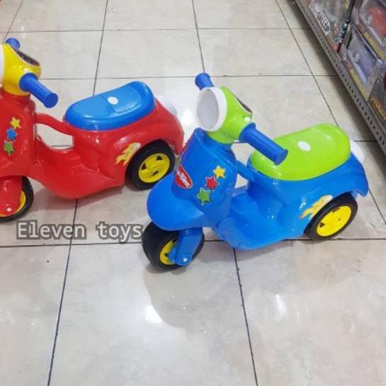✵ Vespa funbike , vespa mini mainan , vespa mainan dorong , mainan dorong , motor mainan ➱