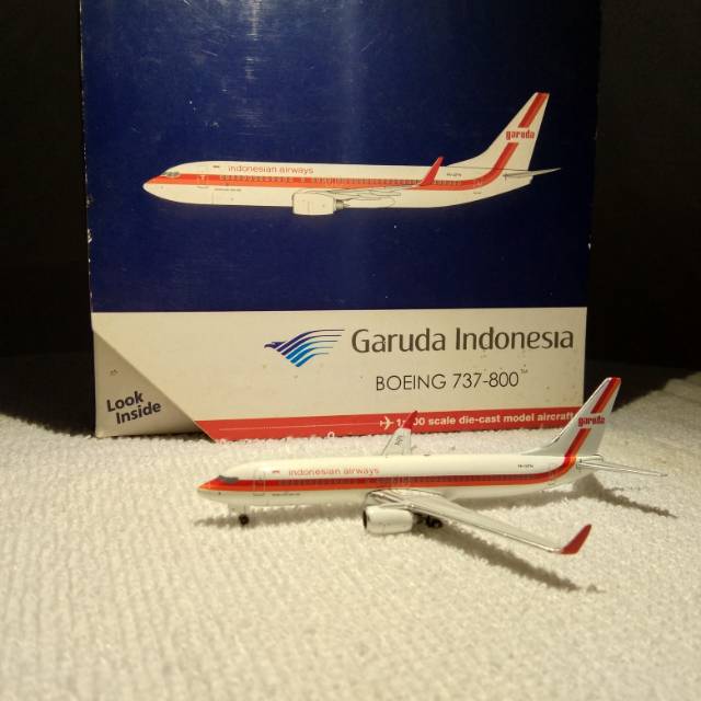 gemini jets garuda indonesia BOEING 373-800
