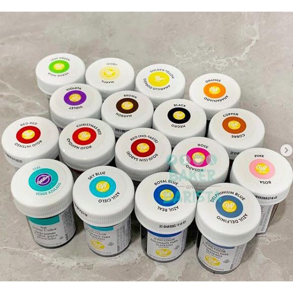 

WILTON ICING COLOR / PEWARNA WILTON 1OZ WILTON COLORING - GOLDEN YELLOW