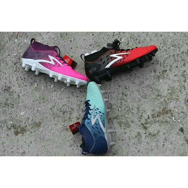 Sepatu Specs Barricada Magna FG