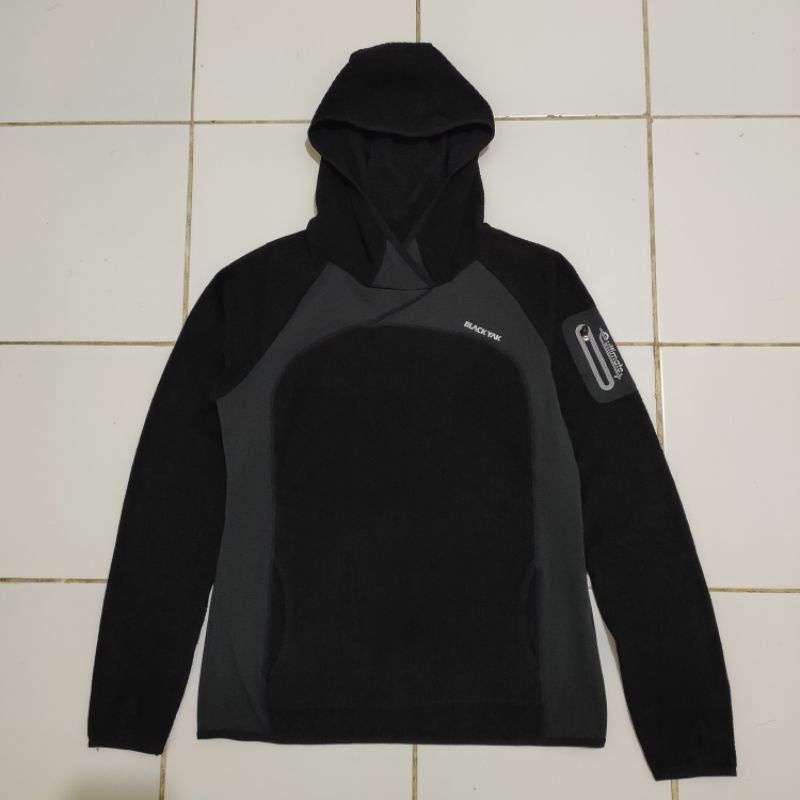 Jaket / Sweater Hoodie Blackyak Second