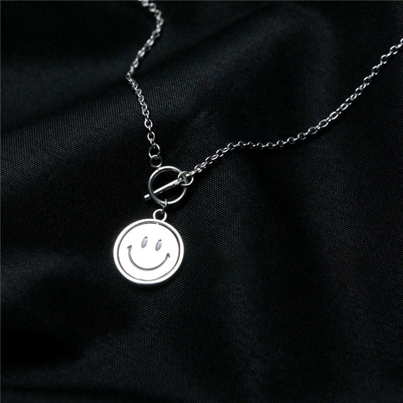 Fashionable Simple Smile Pendant Hip Hop Pria dan Wanita Kalung-Won