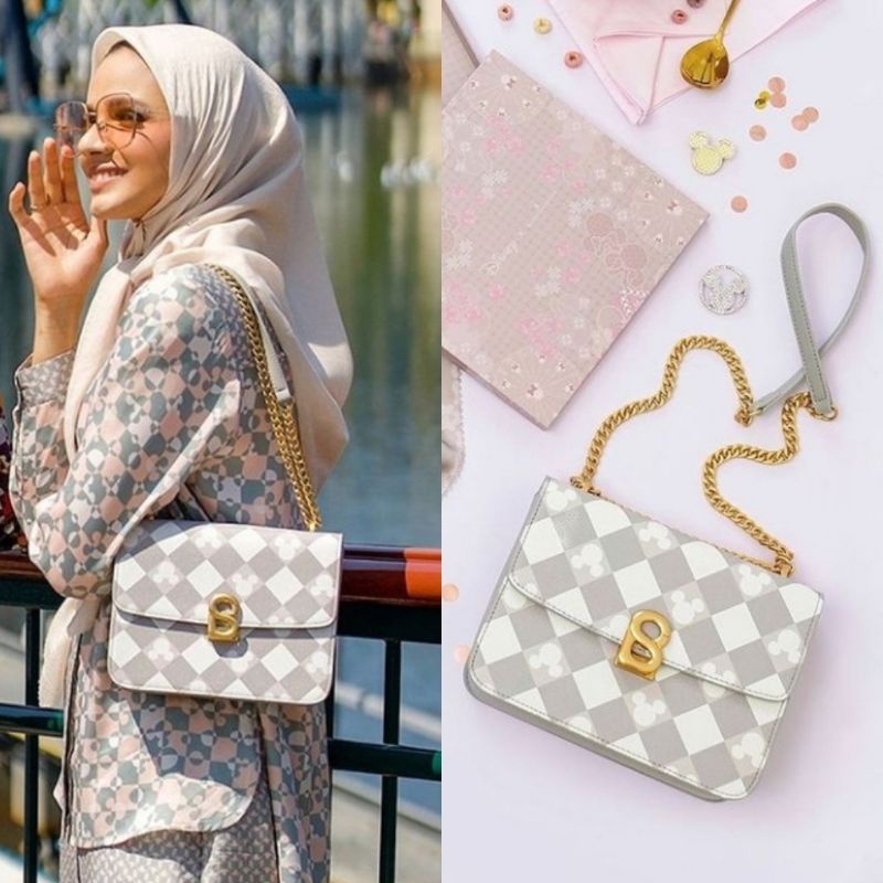 Dona Bag Buttonscarves x Disney