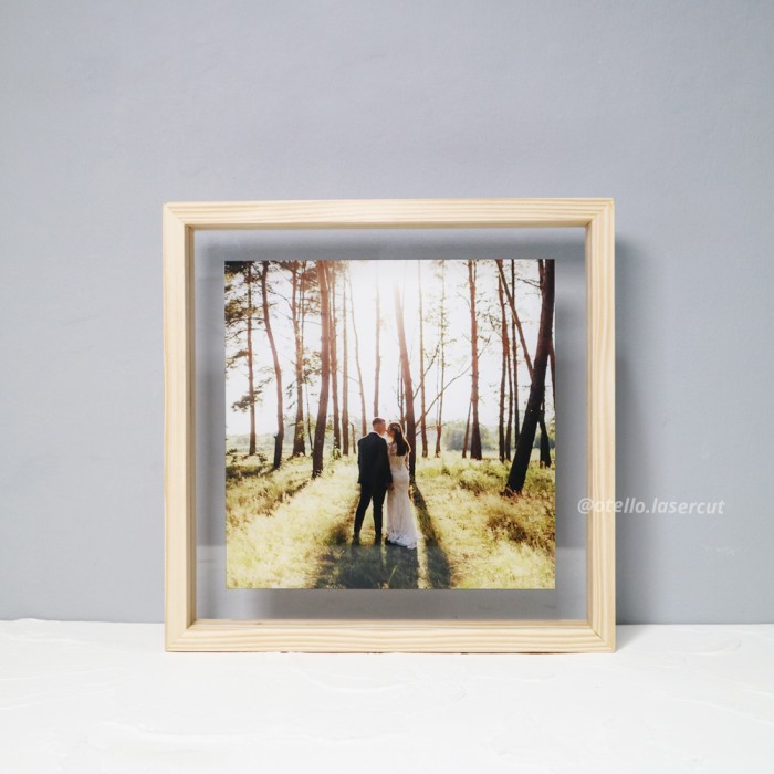 Wooden Floating Frame Photo Square Custom Gift Valentine Foto Pacar Hadiah Kado Sahabat