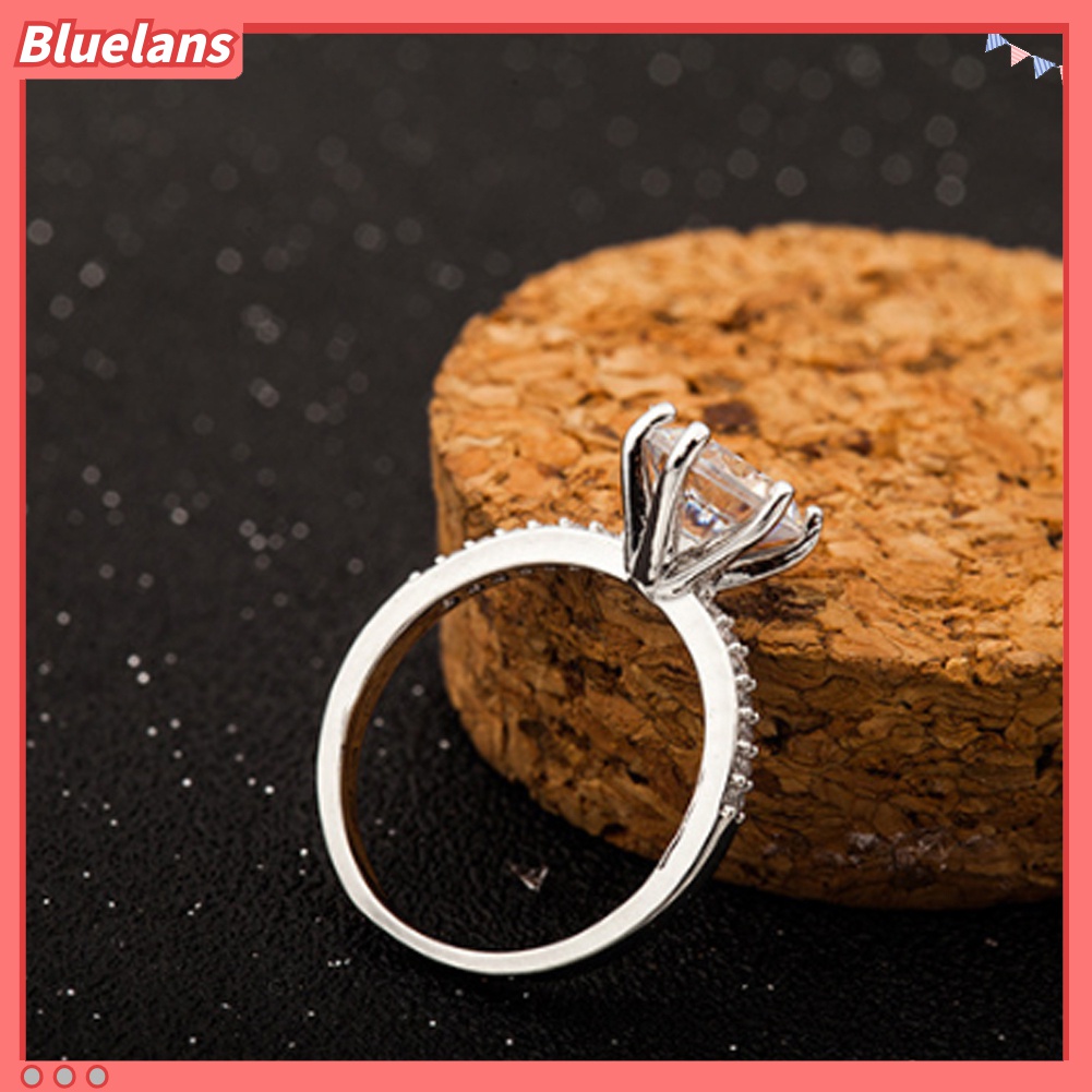 Cincin Jari Cubic Zirconia Inlaid Untuk Wanita