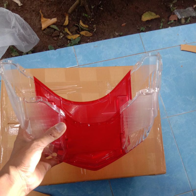 mika lampu belakang nmax lama