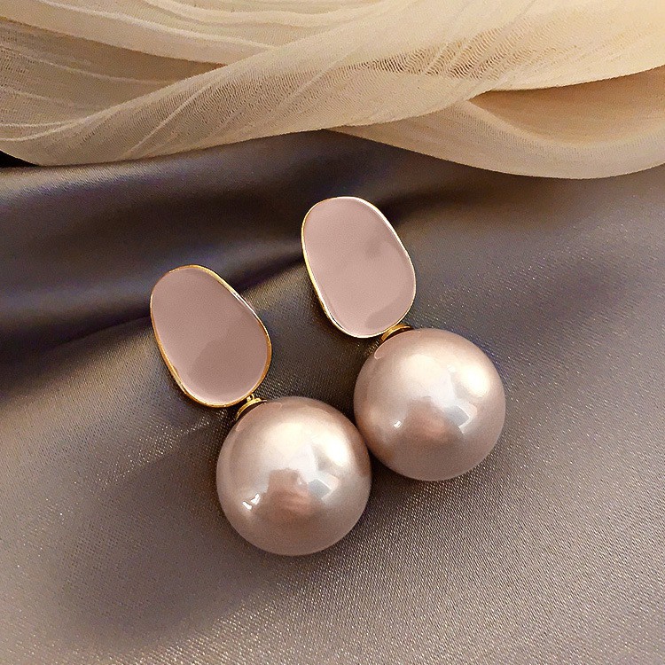 Korea S925 Silver Needle Pearl Earrings Temperamen Net Merah Kepribadian Stud Earrings Wanita Aksesoris