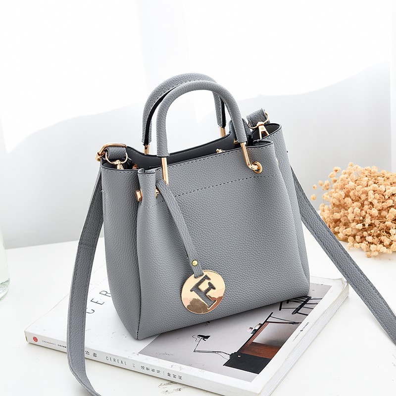 TFT AX9991 92672 AX672 DTH5822 B0745 E183 C0173 R6078 (1kg bisa 2) tas SLINGBAG wanita import 2in1