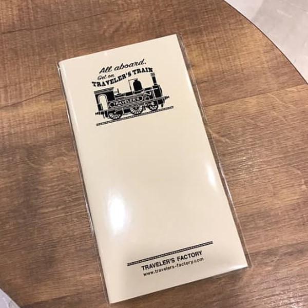 

Traveler's Notebook Regular Refill Special Edition TRAIN MARUNOUCHI