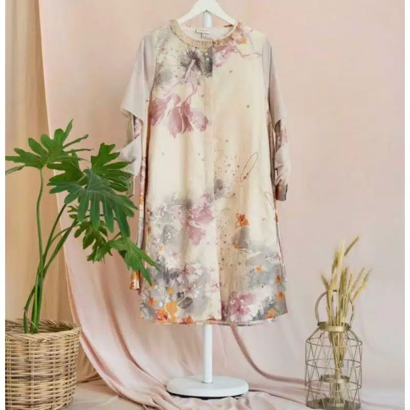 Gelanic Tunik Pearl S Ria miranda