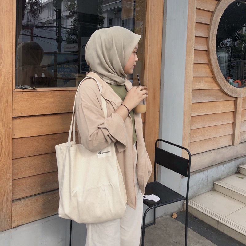 Prassa.ku | Facile Canvas.ku Bone - Tas Tote | Totebag Kanvas