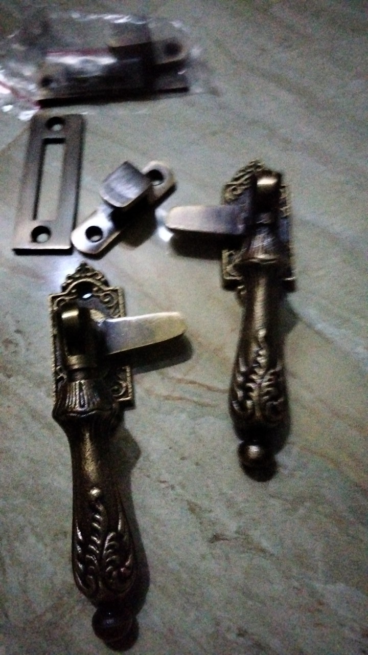 Rambuncis Grendel Selot Kunci Pintu Dan Jendela Kuningan Ukir Antik