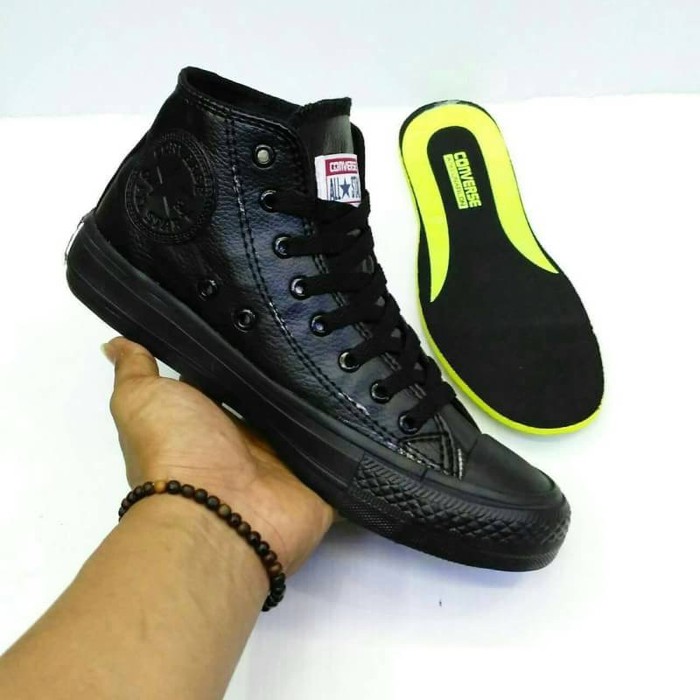 sepatu all star converse kulit