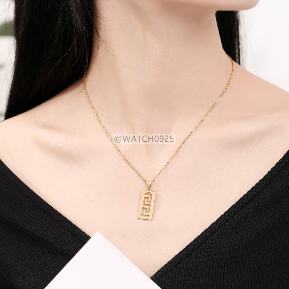 Kalung Liontin Kupu-Kupu Bahan Stainless Steel Untuk Wanita S69