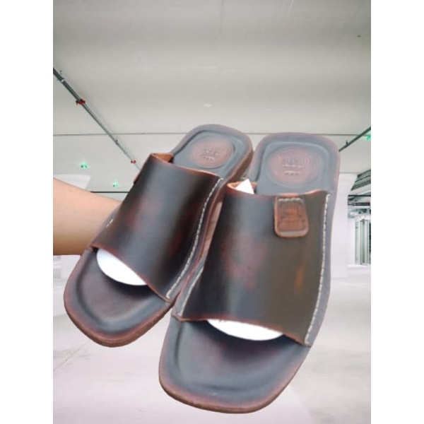 Sandal selop  terompah pria branded original kulit asli berkualitas casual keren trendy murahl Bagus