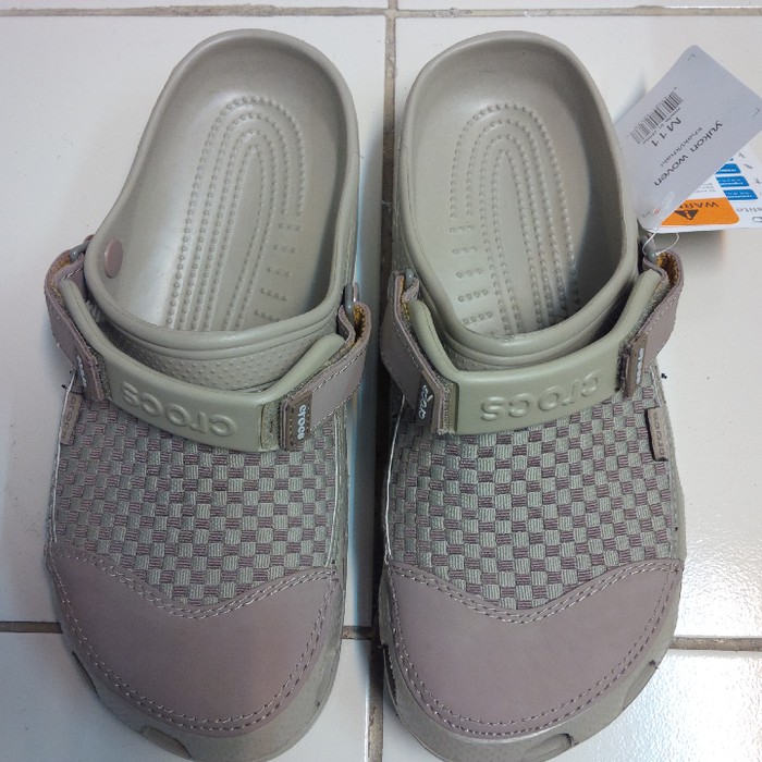 CROCS YUKON WOVEN